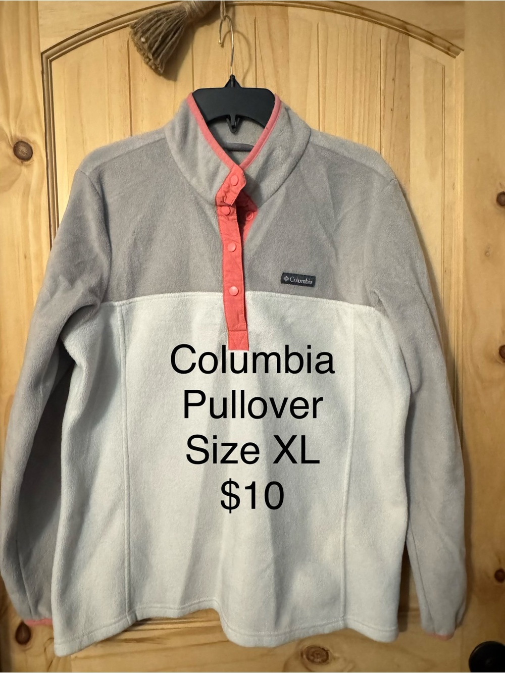 Columbia Women’s Two-Tone Fleece Pullover - Light Gray & Coral Trim